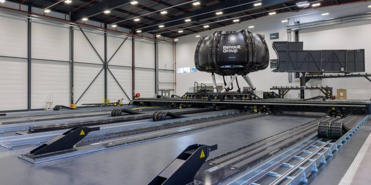 Renault Group lança o futuREady abrindo uma nova era estratégica 34 Renault Group lança o futuREady abrindo uma nova era estratégica 34