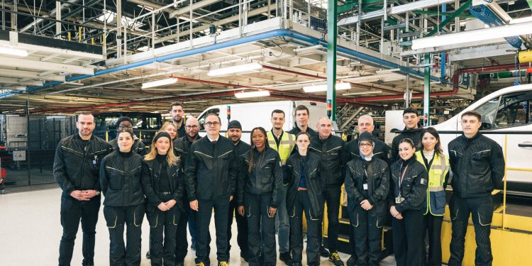 Renault Group lança o futuREady abrindo uma nova era estratégica 35 Renault Group lança o futuREady abrindo uma nova era estratégica 35