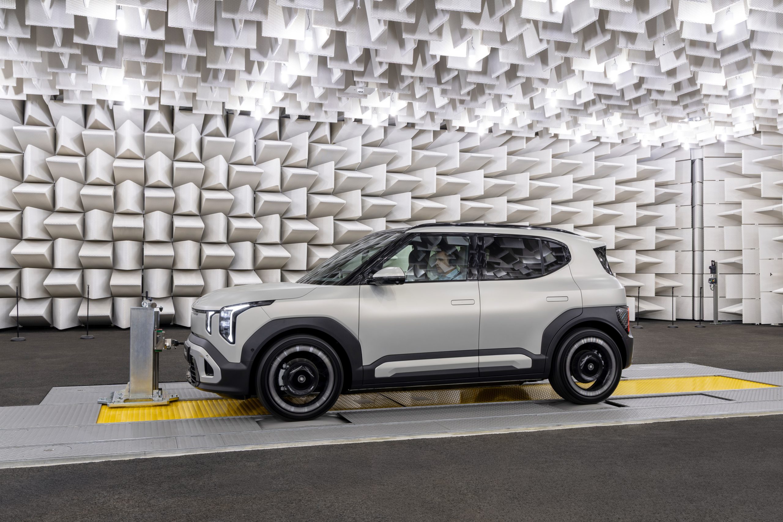 Kia EV2 cria nova referência em NVH nos elétricos do segmento B 16