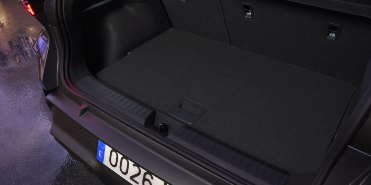 CUPRA apresenta o CUPRA Raval: o veículo urbano rebelde que desafia o convencional 29