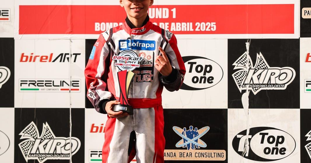 Lourenço Antunes domina abertura do Troféu EasyKart com "pleno" no Bombarral 16