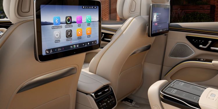 O novo Mercedes-Benz EQS: Mais inteligente do que nunca. Mais longe do que nunca 17