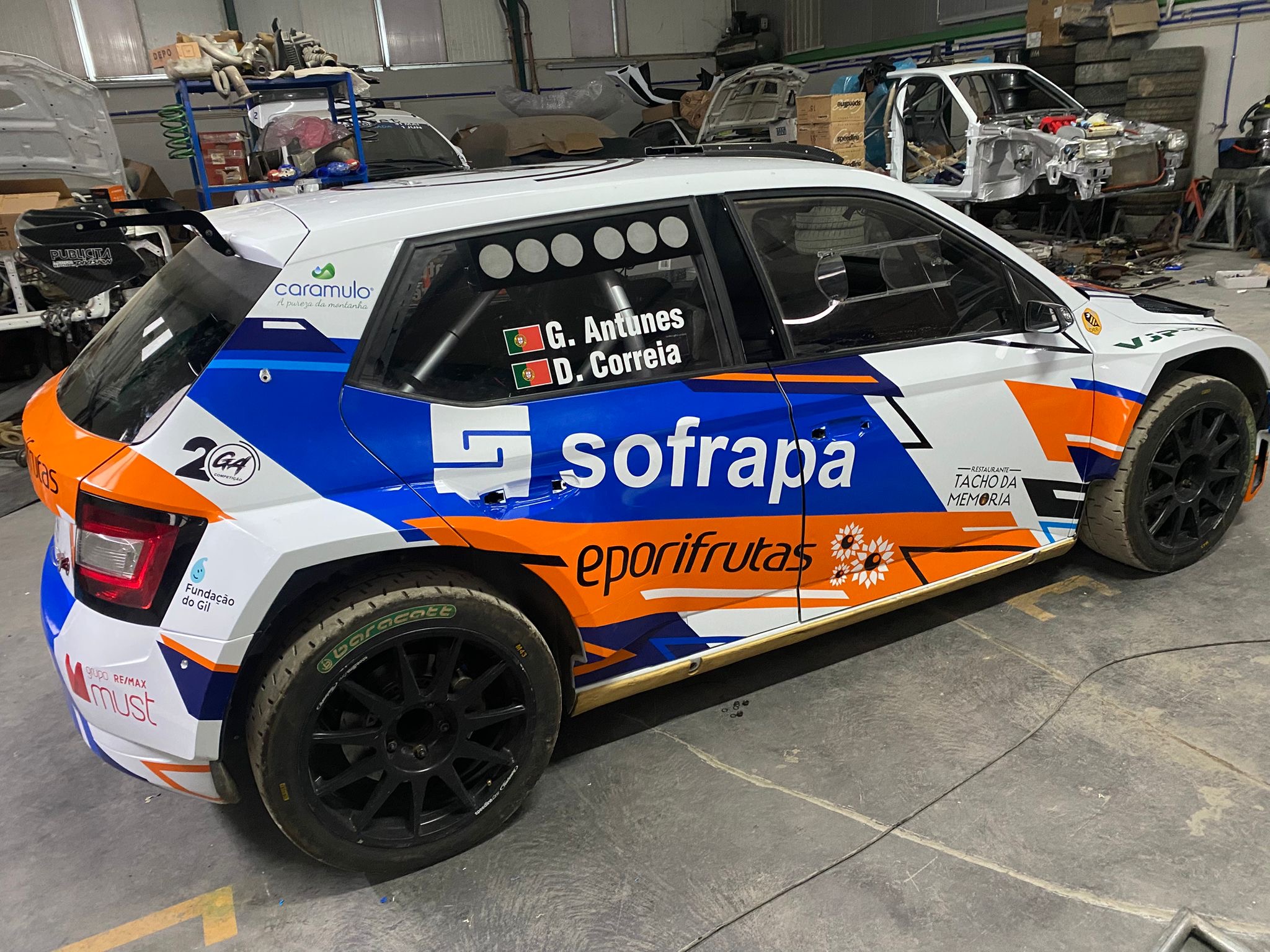 Gil Antunes e Diogo Correia em modo ataque no Rally das Camélias 18