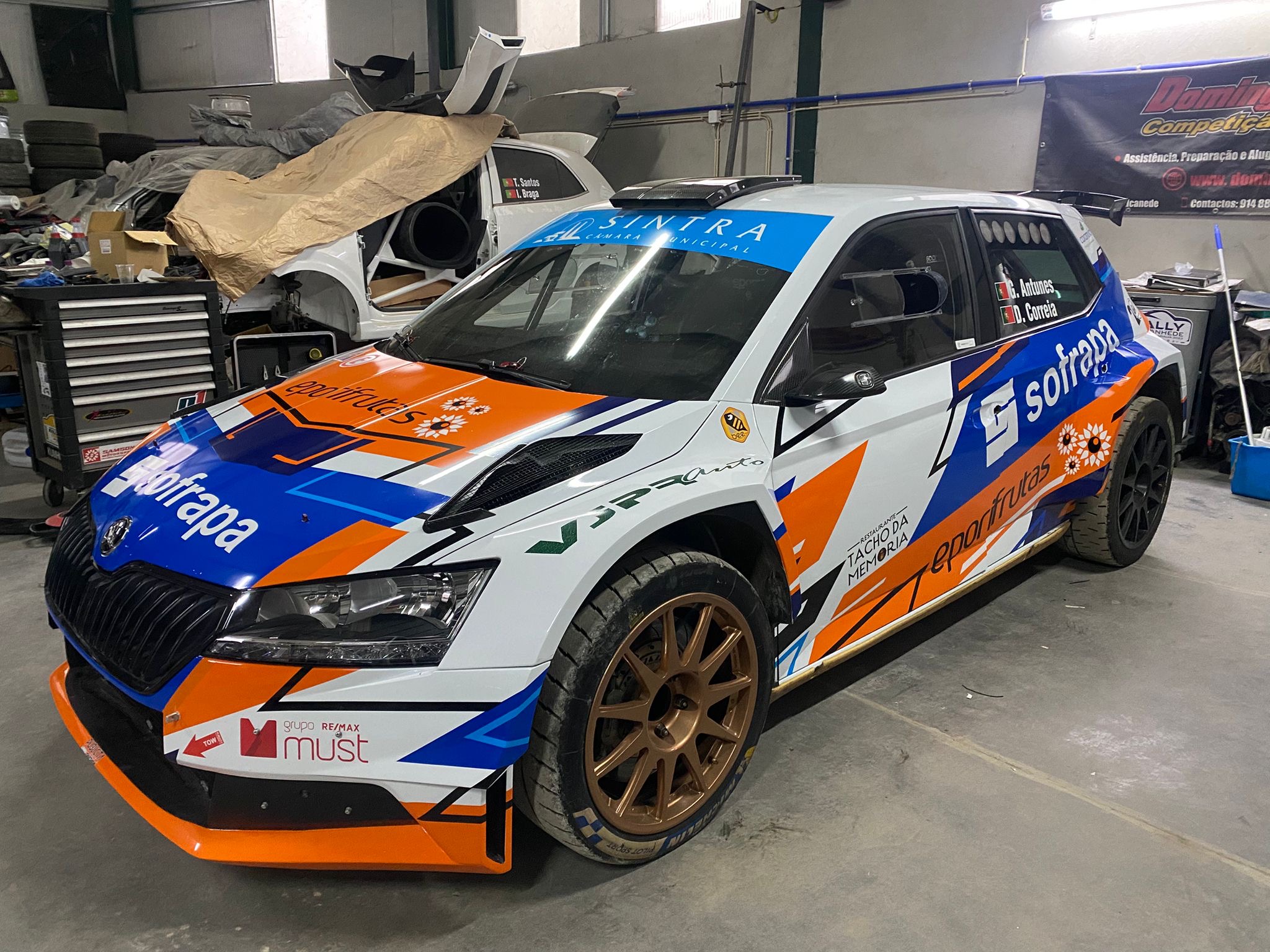 Gil Antunes e Diogo Correia em modo ataque no Rally das Camélias 16
