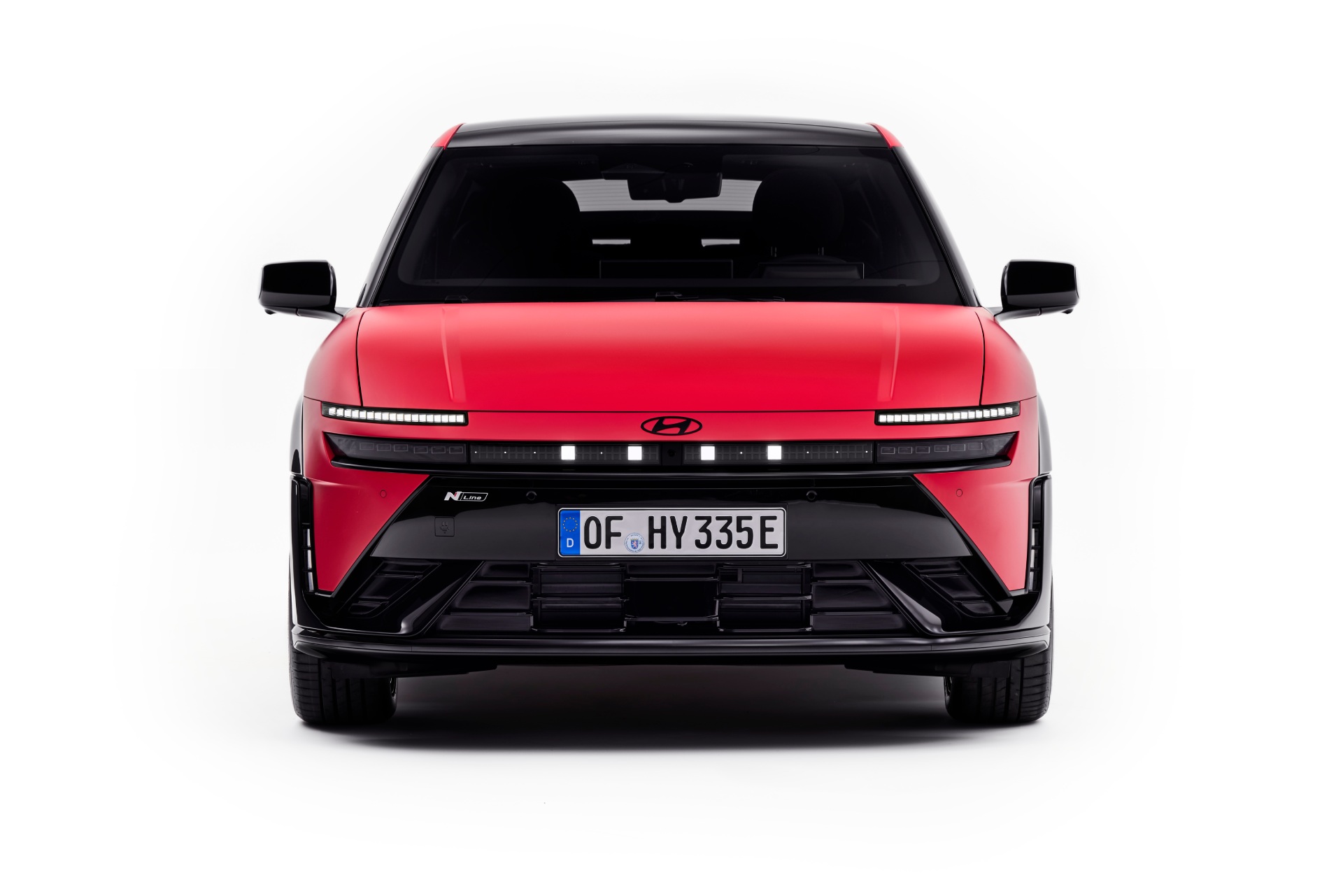 HYUNDAI apresenta o IONIQ 3: “Aero Hatch” eleva a tecnologia elétrica para uma mobilidade simples, espaçosa e intuitiva 14