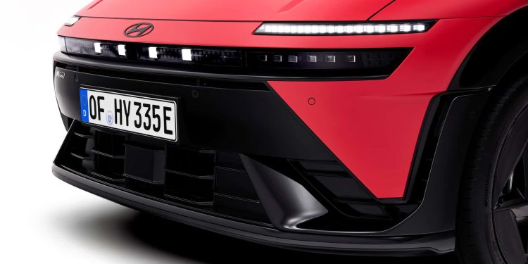 HYUNDAI apresenta o IONIQ 3: “Aero Hatch” eleva a tecnologia elétrica para uma mobilidade simples, espaçosa e intuitiva 20