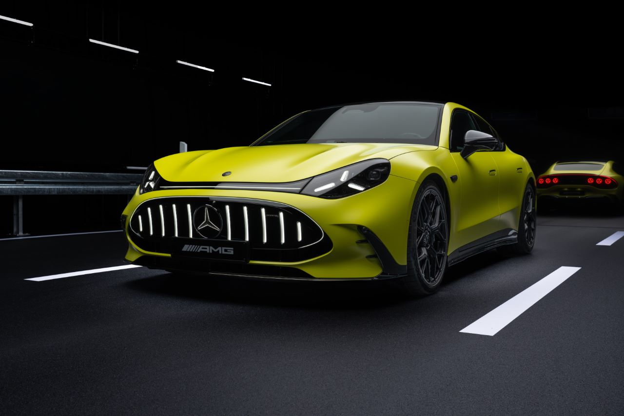 O novo Mercedes-AMG GT Coupé 4 portas: Desportivo Revolucionário. Máxima Intensidade. 14