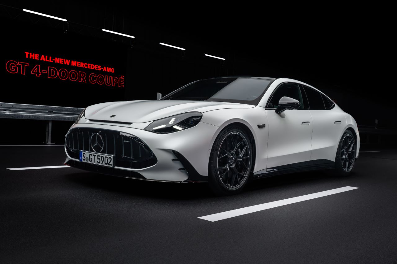 O novo Mercedes-AMG GT Coupé 4 portas: Desportivo Revolucionário. Máxima Intensidade. 22
