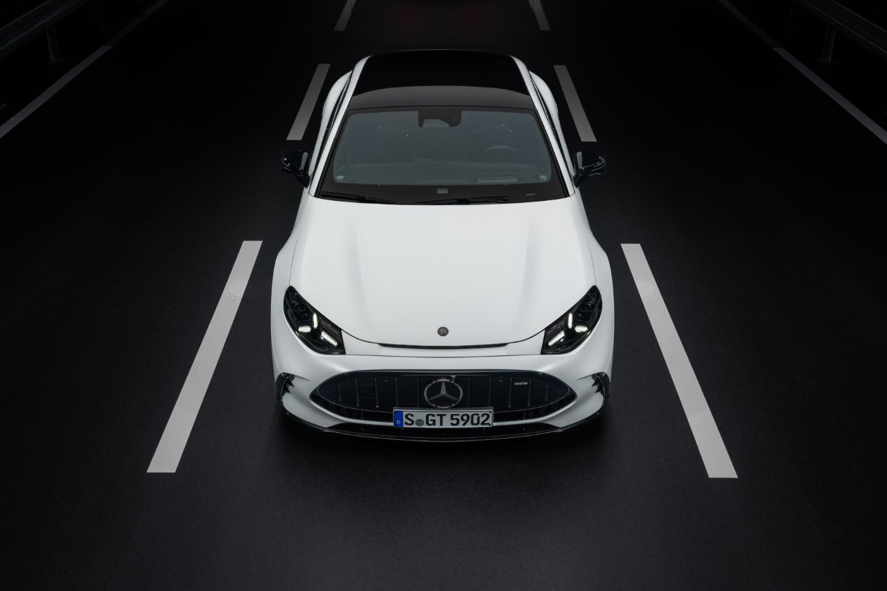 O novo Mercedes-AMG GT Coupé 4 portas: Desportivo Revolucionário. Máxima Intensidade. 17