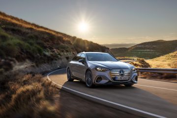 O novo Mercedes-Benz Classe C 400 4MATIC elétrico já está disponível para encomenda 1