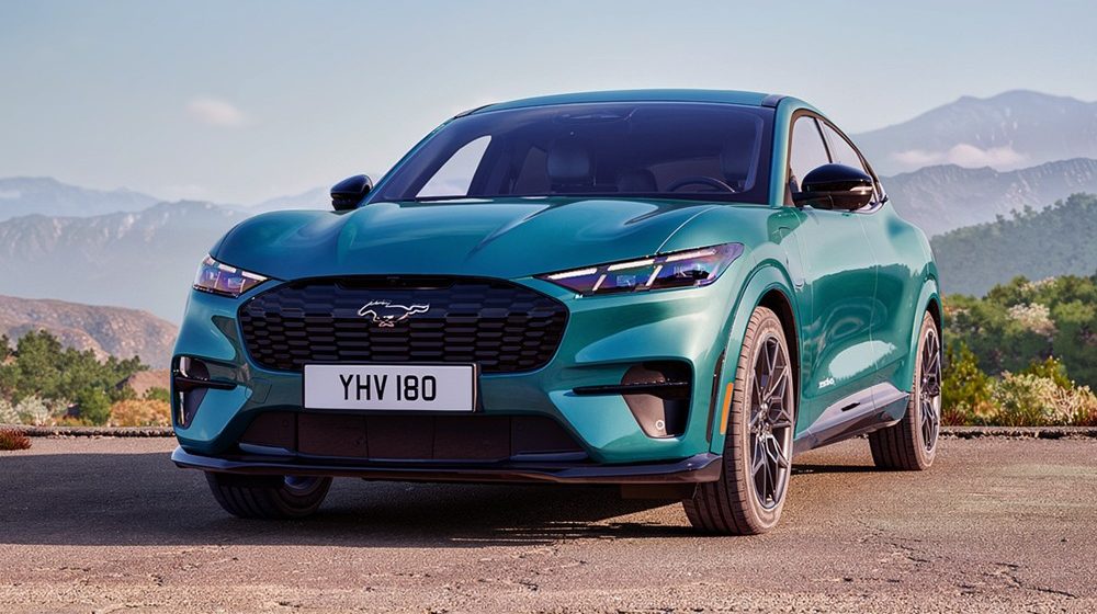 Versão atualizada do Mustang Mach-E inclui novo GT California Special 13