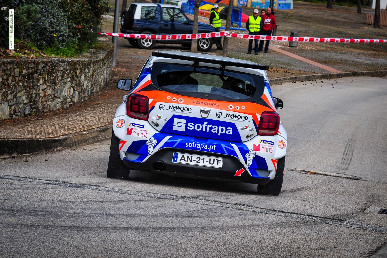 20 Anos de Carreira: Gil Antunes convida Daniel Amaral para o Rally Series de Lousada 18