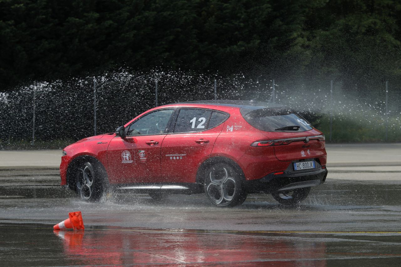 Alfa Romeo Driving Academy para viver o prazer de condução do Biscione 14