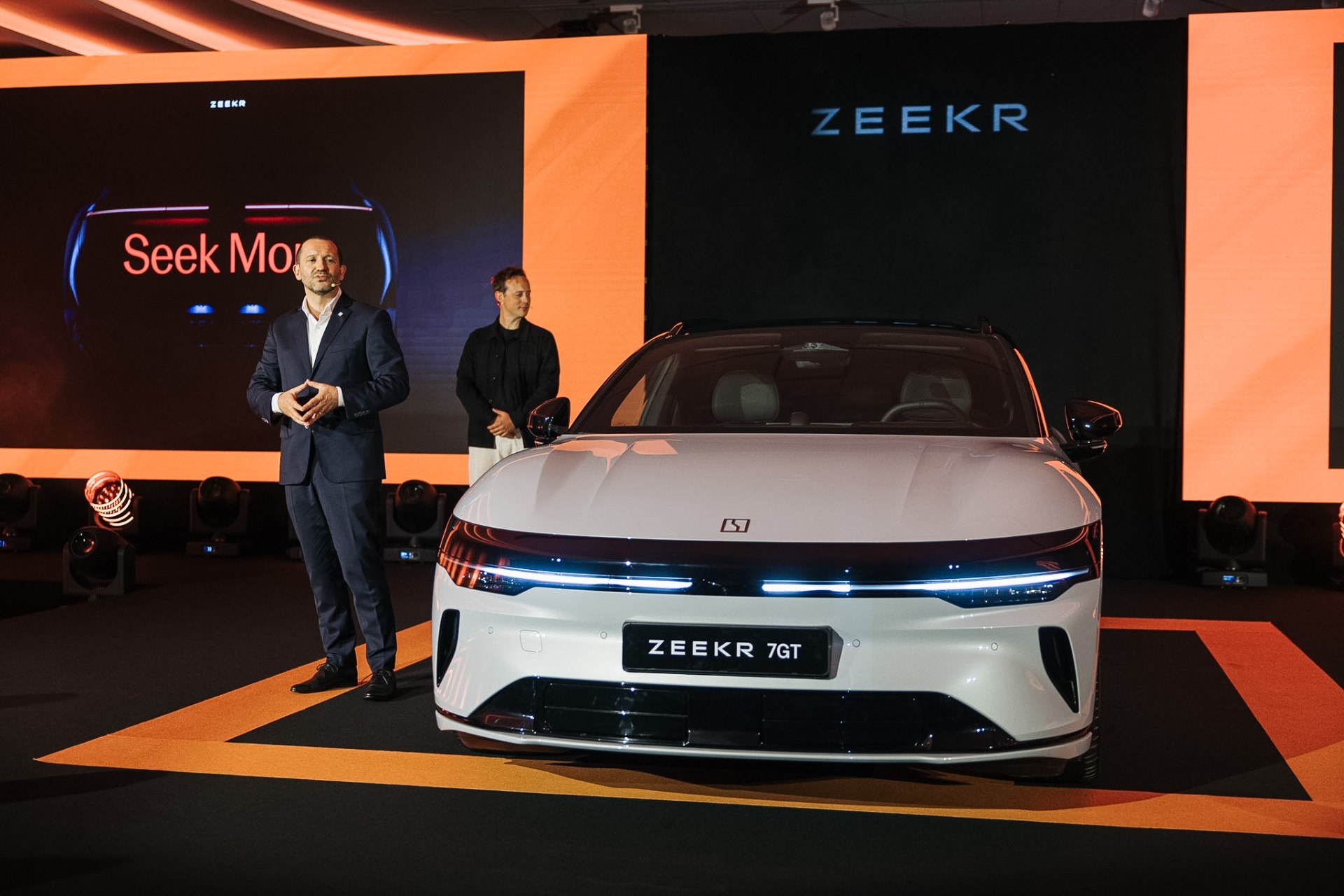 Entrada oficial da Zeekr em Portugal marcada pela estreia do 7GT 17