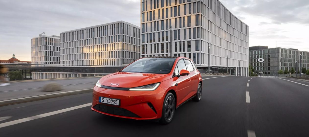 Novo BYD DOLPHIN G DM-i marca a estreia da Tecnologia Super Híbrida DM 5.0 no mercado europeu 13
