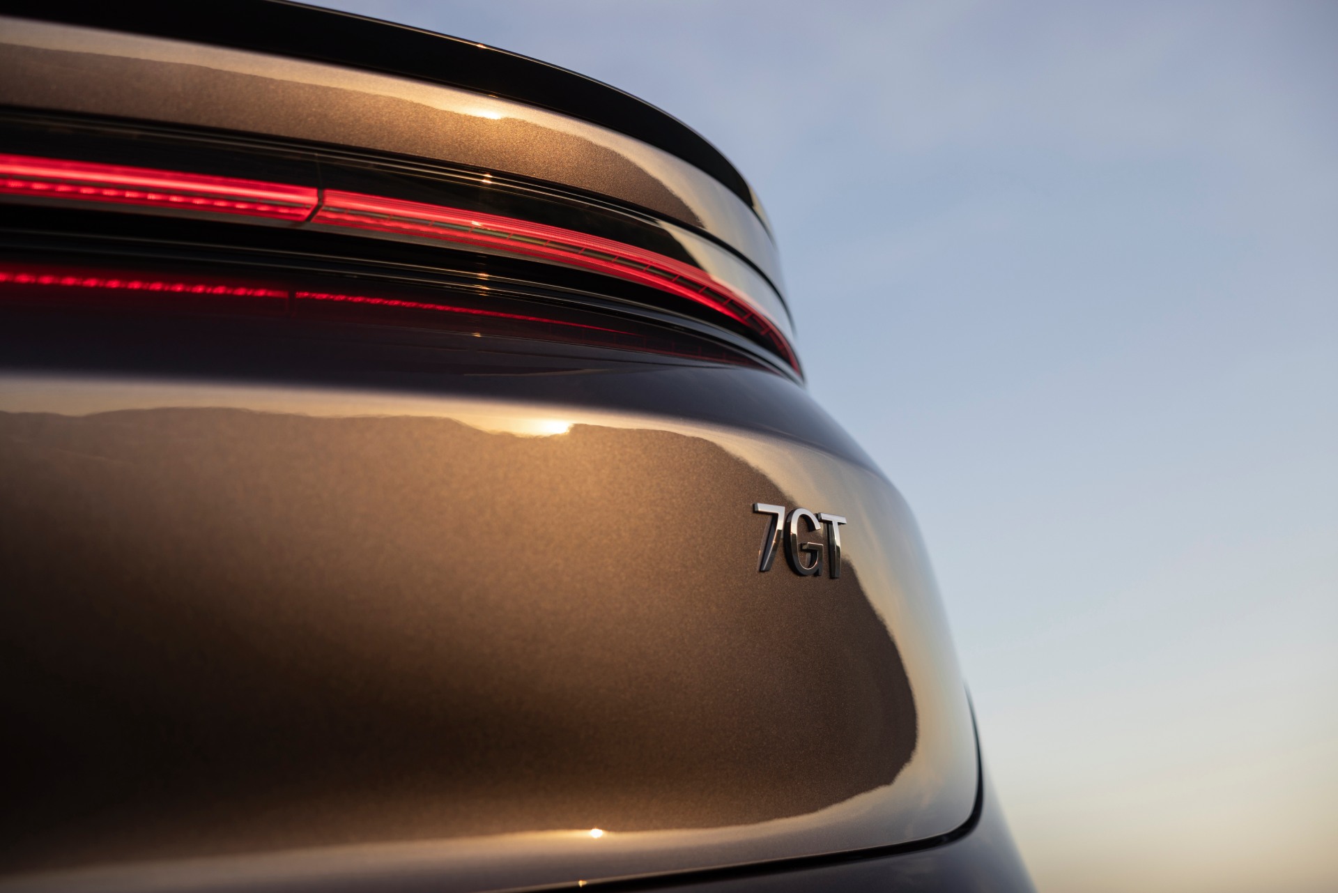 Novo Zeekr 7GT chega à Europa: o gran turismo 100% elétrico que combina desempenho, tecnologia e sofisticação 13 Novo Zeekr 7GT chega à Europa: o gran turismo 100% elétrico que combina desempenho, tecnologia e sofisticação 13