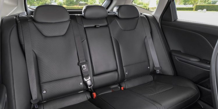 Kia K4 Sportswagon chega a Portugal com um novo conceito de carrinha familiar 17
