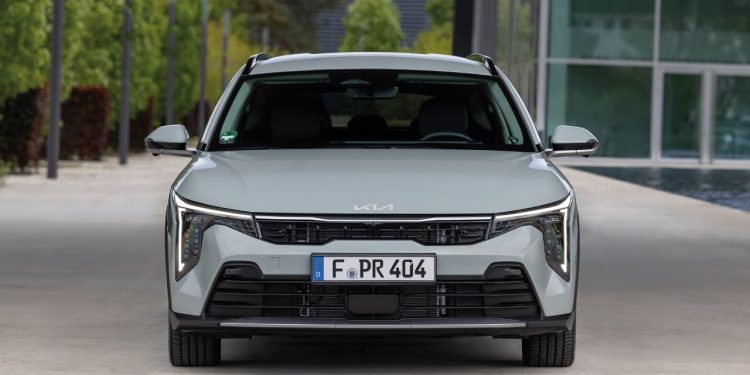 Kia K4 Sportswagon chega a Portugal com um novo conceito de carrinha familiar 19