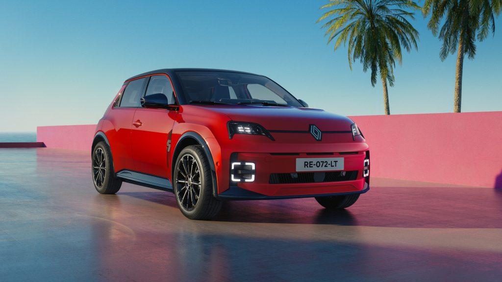 A gama Renault 5 E-Tech elétrico ganha novos argumentos graças à maior eficiência, autonomia e versatilidade