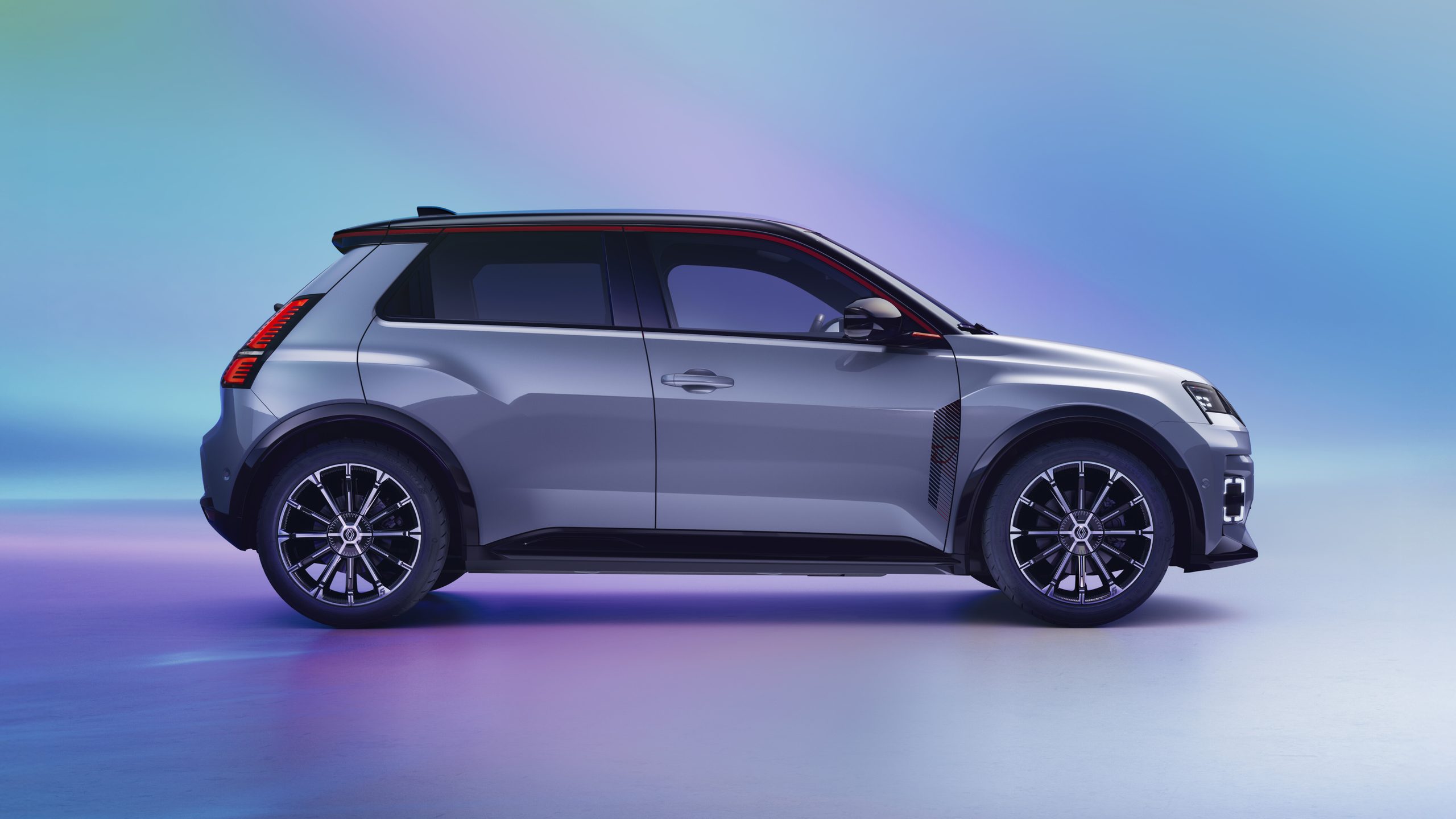 A gama Renault 5 E-Tech elétrico ganha novos argumentos graças à maior eficiência, autonomia e versatilidade 14