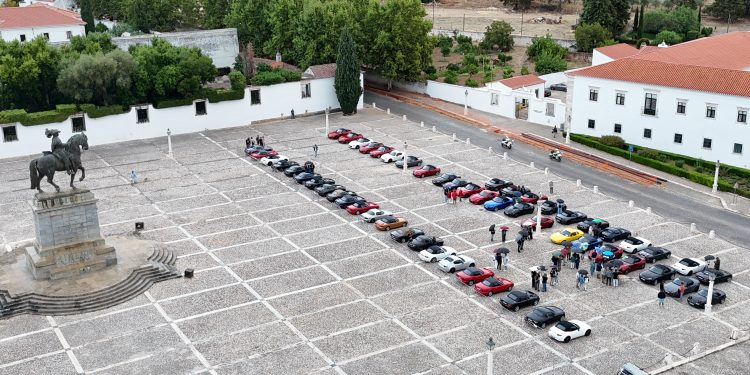 Clube Roadster MX-5 PT levou 64 Mazda MX-5 e 120 miateiros à “Princesa do Alentejo” 15