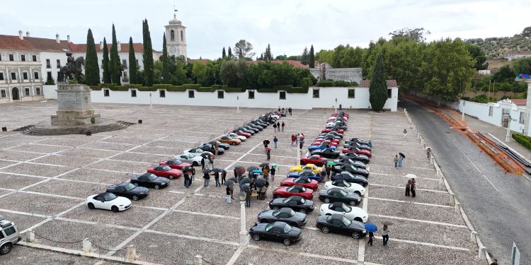 Clube Roadster MX-5 PT levou 64 Mazda MX-5 e 120 miateiros à “Princesa do Alentejo” 18