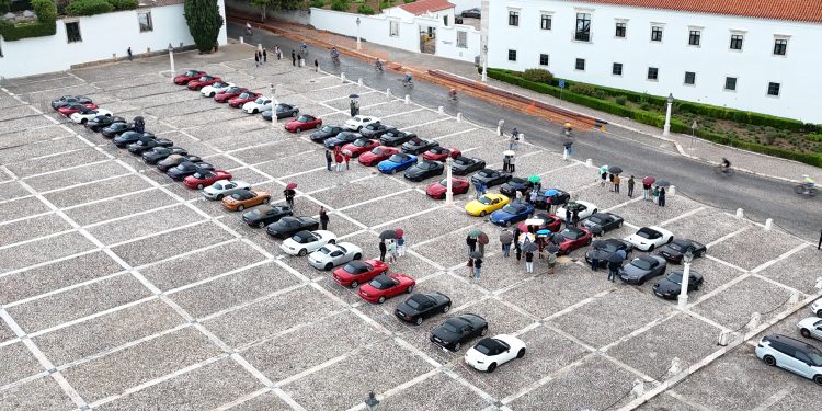 Clube Roadster MX-5 PT levou 64 Mazda MX-5 e 120 miateiros à “Princesa do Alentejo” 17