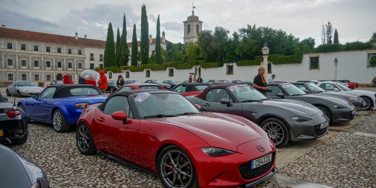 Clube Roadster MX-5 PT levou 64 Mazda MX-5 e 120 miateiros à “Princesa do Alentejo” 25