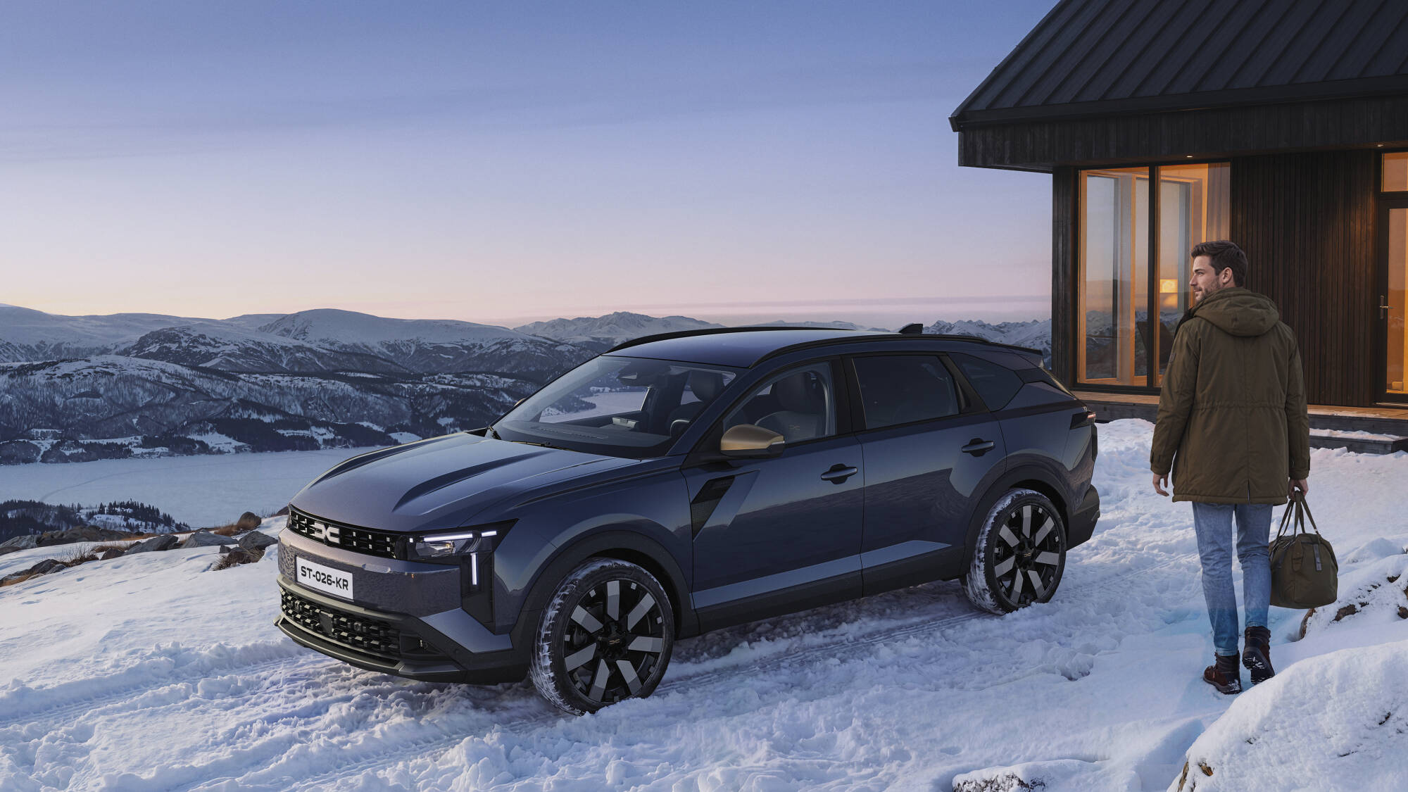 Abertura de encomendas Novo Dacia Striker 13