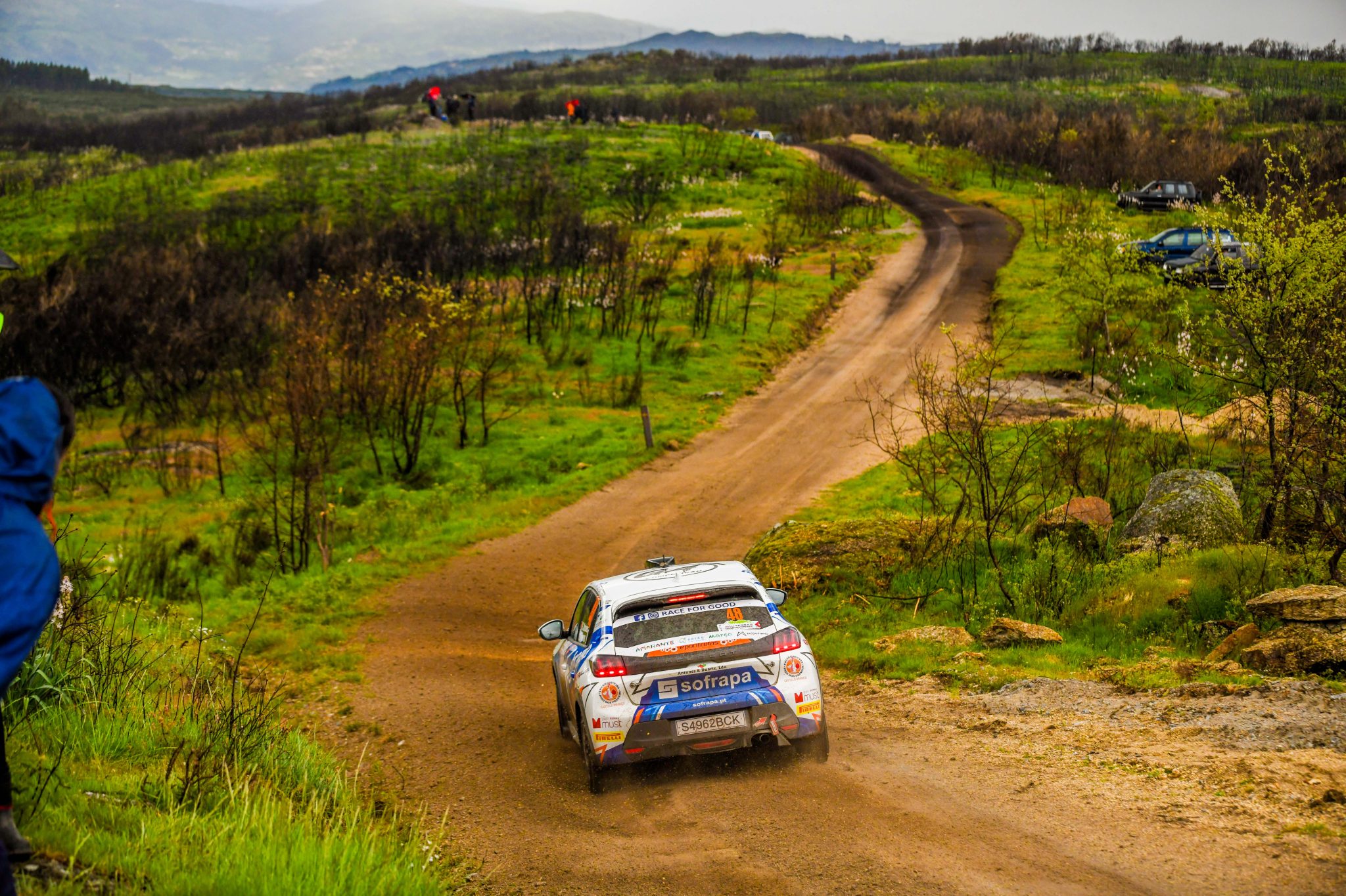 Gil Antunes reencontra o Peugeot 208 Rally4 e regressa às Duas Rodas Motrizes em Castelo Branco 17