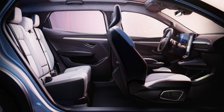 Scenic E-Tech elétrico: atualizado para um conforto, conectividade e desempenho elétrico melhorado 35